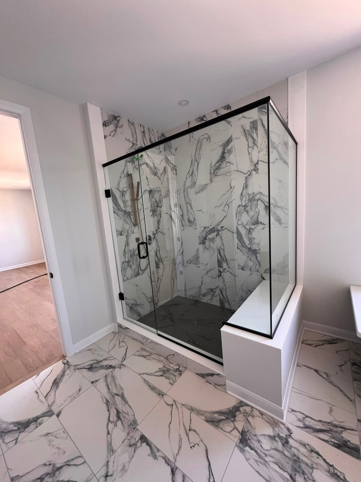Marble-Look Porcelain Ensuite